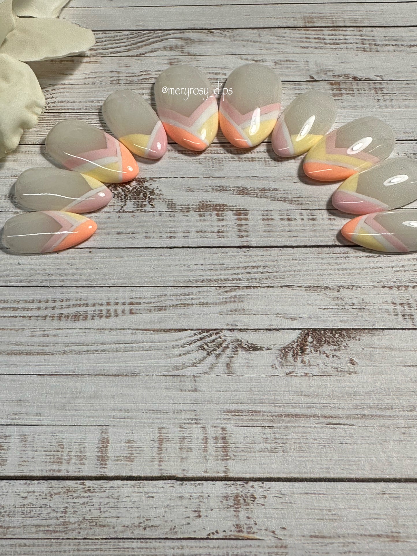 Peaches 'n Cream Pre-Designed Set