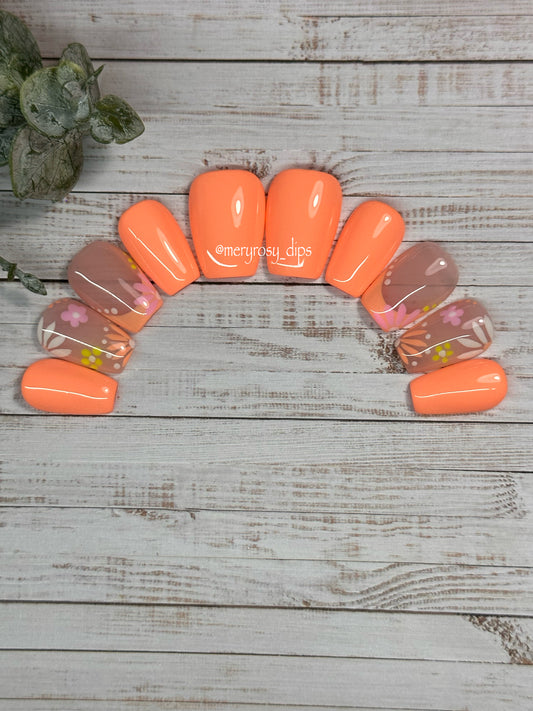 Life’s A Peach Pre-Designed Press-On Nail Set